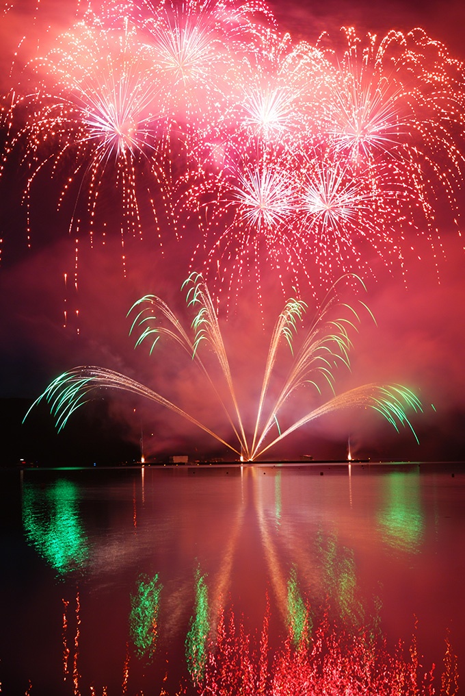 中国春节唯美烟花图片素材