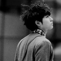 超帅气的男生黑白个性qq头像