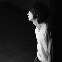 超帅气的男生黑白个性qq头像