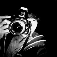 超帅气的男生黑白个性qq头像