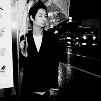 超帅气的男生黑白个性qq头像