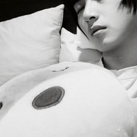 超帅气的男生黑白个性qq头像