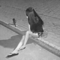 好看的女生黑白个性qq头像