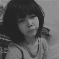 好看的女生黑白个性qq头像