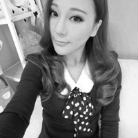 好看的女生黑白个性qq头像