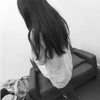 好看的女生黑白个性qq头像