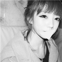 好看的女生黑白个性qq头像