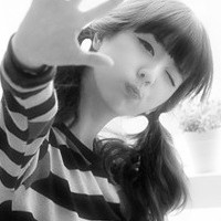 好看的女生黑白个性qq头像