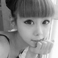 好看的女生黑白个性qq头像