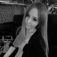 好看的女生黑白个性qq头像