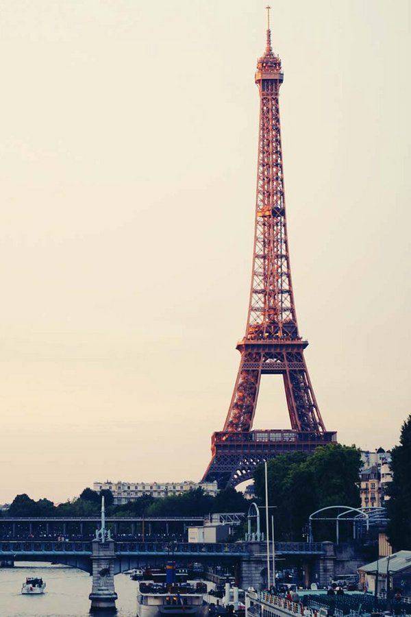 意境唯美铁塔非主流图片素材