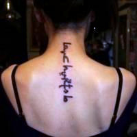 有纹身的霸气女生个性qq头像