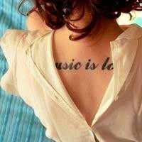 有纹身的霸气女生个性qq头像