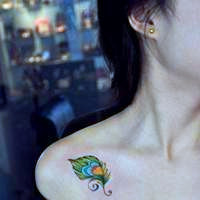 有纹身的霸气女生个性qq头像