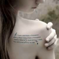 有纹身的霸气女生个性qq头像