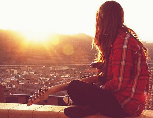 吉他唯美清新女生图片素材