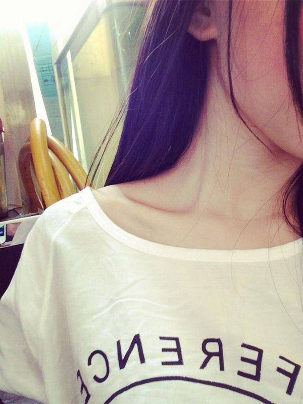 超萌阳光潮人女生带字图片