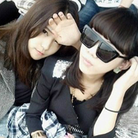 好看的女生姐妹头像图片大图