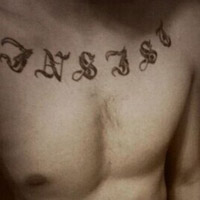 个性性感女生英文纹身头像图片