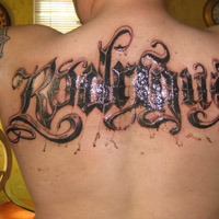 个性性感女生英文纹身头像图片