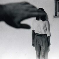 qq黑白图片女生伤感头像大全