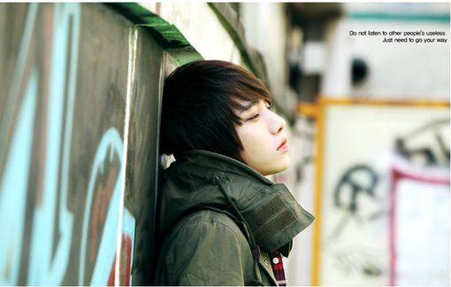 清新阳光男生图片 趁年轻挥霍自己的青春