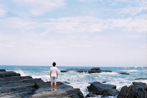 男生图片帅气伤感背影 莫名的心疼