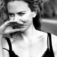 黑白头像图片女生霸气伤感