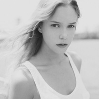 黑白头像图片女生霸气伤感