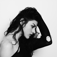 黑白头像图片女生霸气伤感