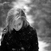 黑白头像图片女生霸气伤感