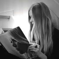 唯美欧美黑白女生头像图片