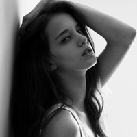 唯美欧美黑白女生头像图片