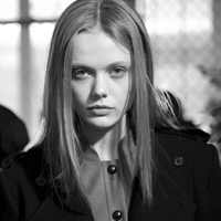 唯美欧美黑白女生头像图片