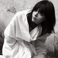 唯美欧美黑白女生头像图片