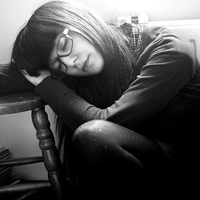 唯美欧美黑白女生头像图片