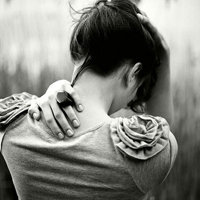 唯美欧美黑白女生头像图片