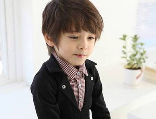 00后小男生图片帅气阳光