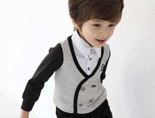 00后小男生图片帅气阳光