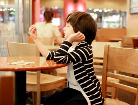 00后小男生图片帅气阳光