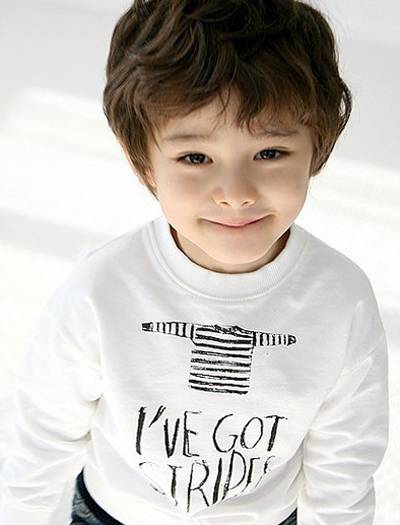 00后小男生图片帅气阳光