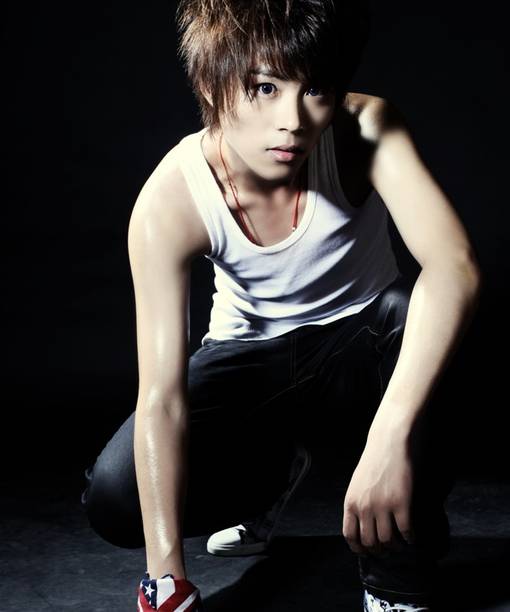 唯美有爱阳光男生图片高清