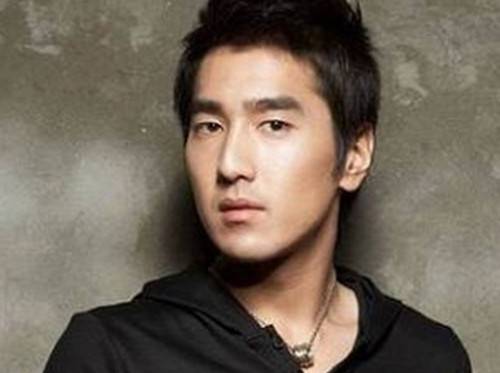 冷酷萌男生赵又廷精美图片大全