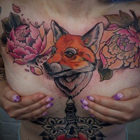 欧美超拽女生个性胸部纹身头像图片