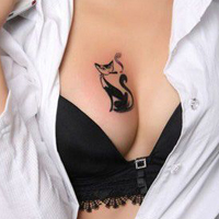 欧美超拽女生个性胸部纹身头像图片