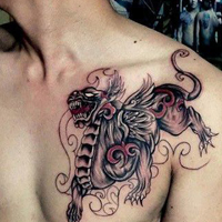 欧美超拽女生个性胸部纹身头像图片