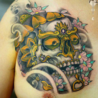 欧美超拽女生个性胸部纹身头像图片