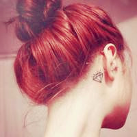 锁骨纹身超拽女生头像图片大全