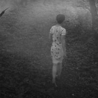 有关欧美女生黑白诡异头像图片