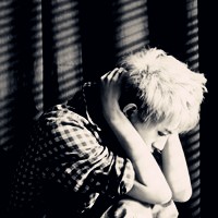 唯美悲伤黑白头像图片大全